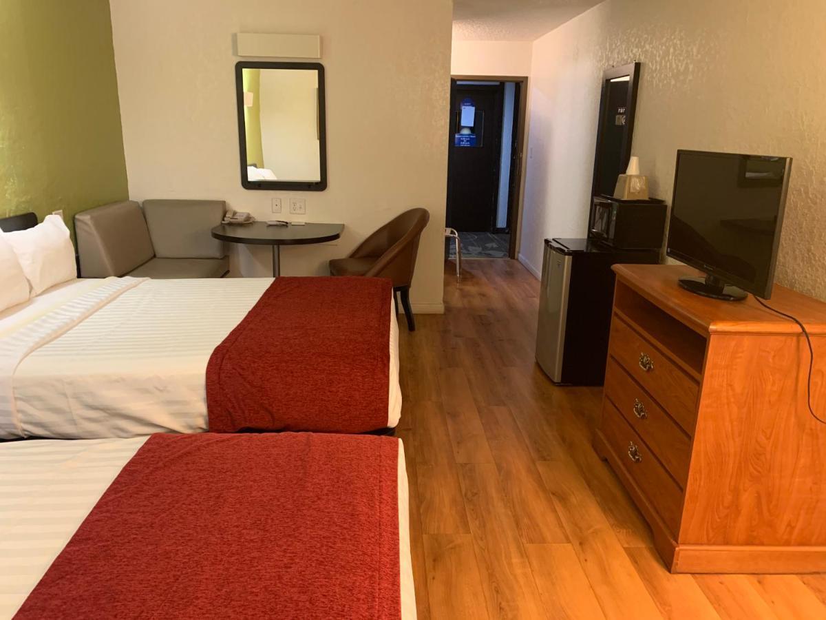 Scottsbluff Inn Экстерьер фото