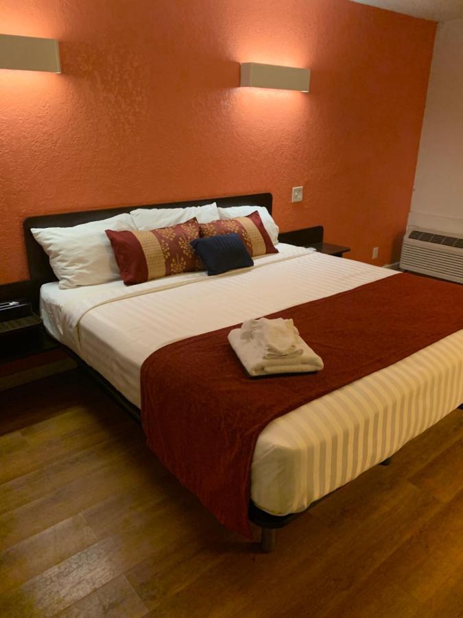 Scottsbluff Inn Экстерьер фото